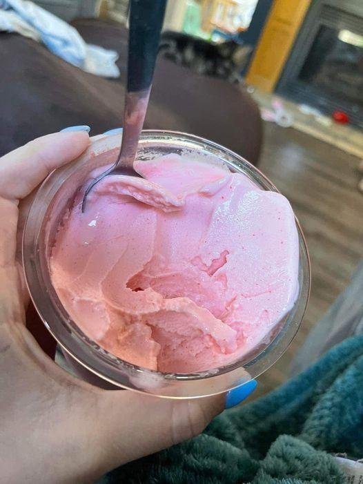 Raspberry Cheesecake Fluff Salad
