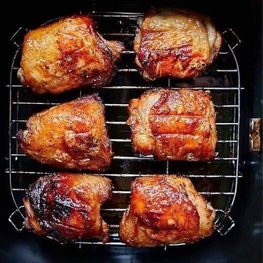 Crispy Air Fryer Chicken Thighs